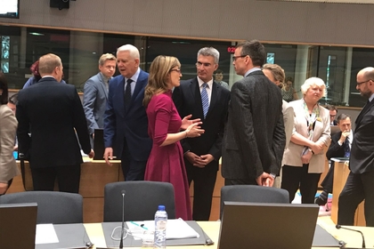 Вицепремиерът Екатерина Захариева подкрепи ангажимента на ЕС към Западните Балкани и Източното партньорство